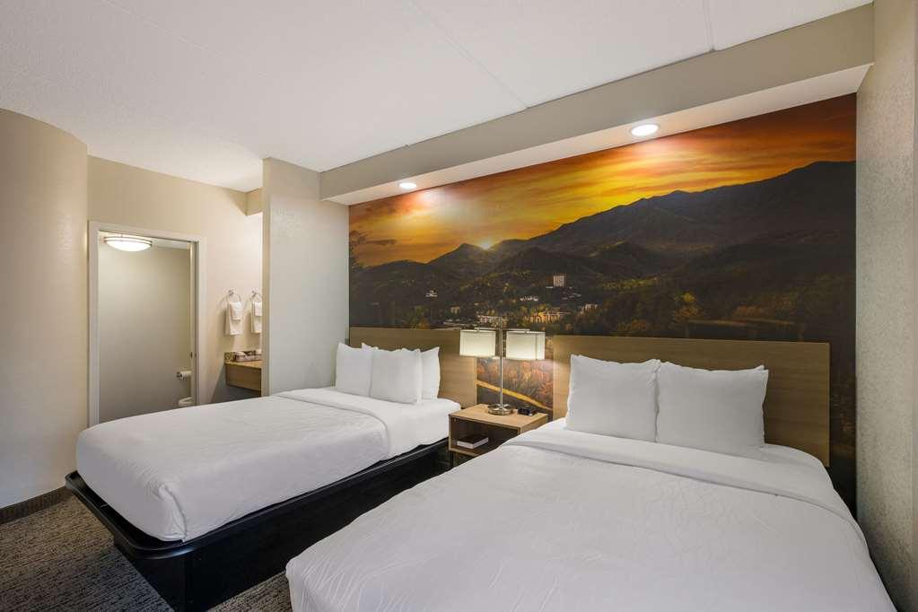 Clarion Pointe Sevierville-Pigeon Forge Номер фото