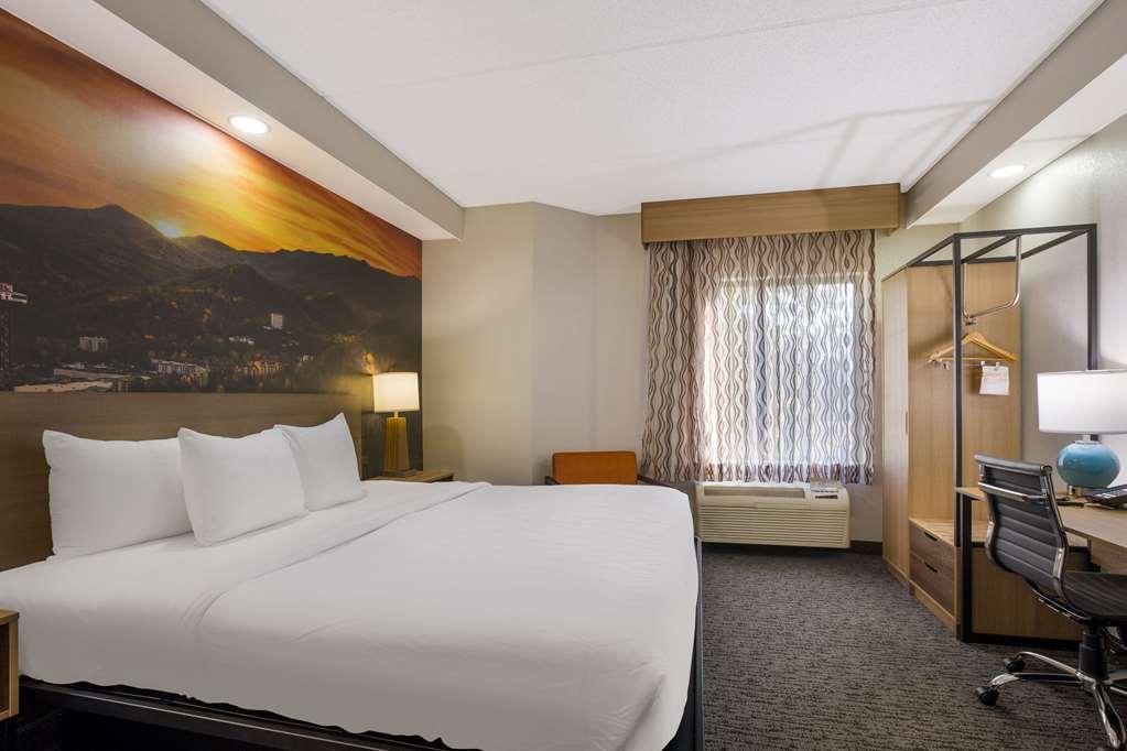 Clarion Pointe Sevierville-Pigeon Forge Номер фото